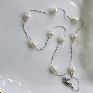 Elegant Pearl Necklace